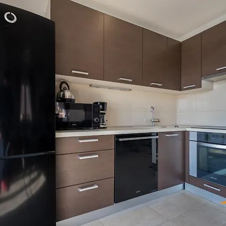Modernes Mit Fahrraeder, Klima, Wifi Apartament Baška
