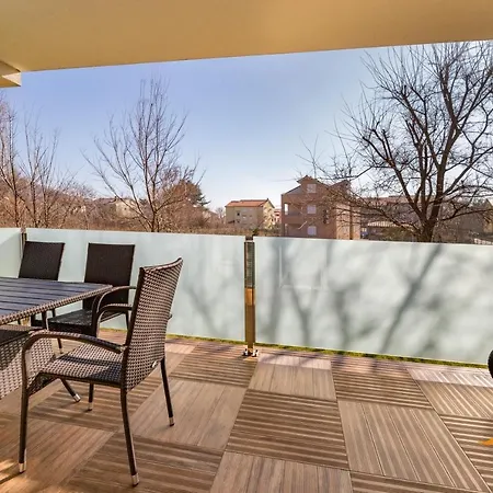 Apartament Modernes Mit Fahrraeder, Klima, Wifi